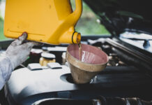 How to Add Brake Fluid to a 2003 Mercedes E500 W211? 2003v e500 w211 how to add brake fluid